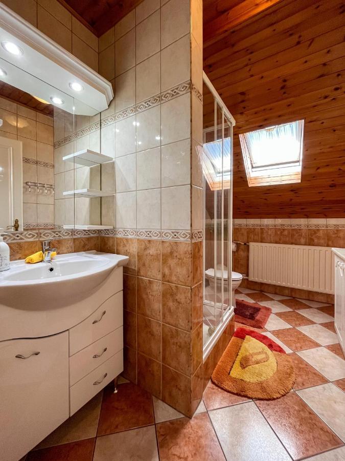Magyar Apartmanhazak I-Iii. Zalakaros Exterior photo