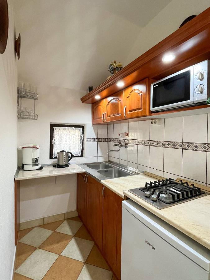 Magyar Apartmanhazak I-Iii. Zalakaros Exterior photo